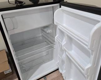 Small refrigerator