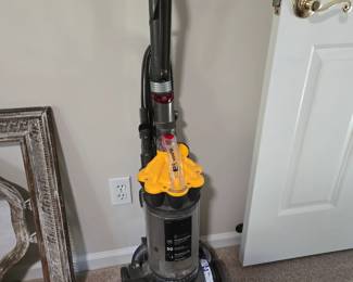 Dyson Vac