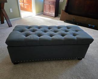 Storage bench