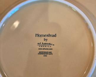Set of dishes