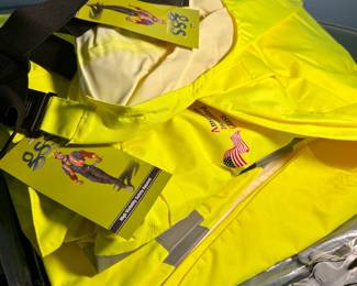 GSS Safety reflective rain gear (NWT)