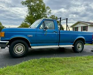 1989 Ford F-250 Lariat XLT extended body pickup with just under 97K miles