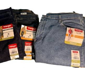 Men's Wrangler jeans (new)