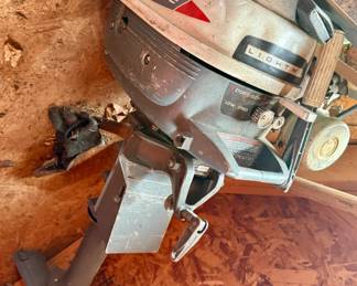 Evinrude Lightwin boat motor