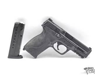 402  NEW Smith  Wesson MP9 9mm SemiAuto Pistol 