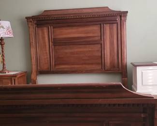 Queen Size Head Board/Foot Board/Side rails
