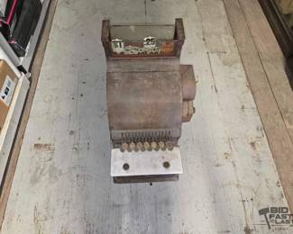 7503  National Cash Register 