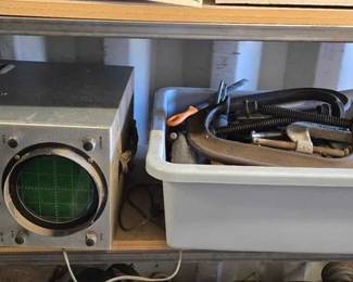 5176 ElCO Model 460 DC Wide Band Oscilloscope Tub of Tools
