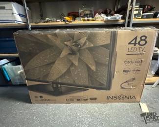5064  NEW 48 Insignia LED TV 