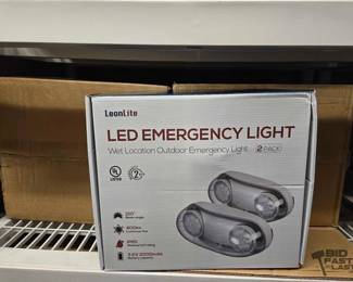 6546  New Led Emergency Light 