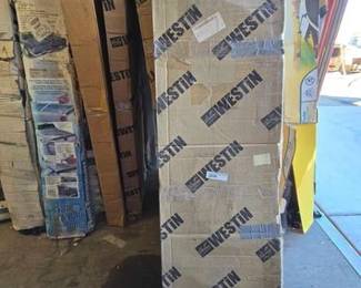 4582 8 Boxes Of Side Steps