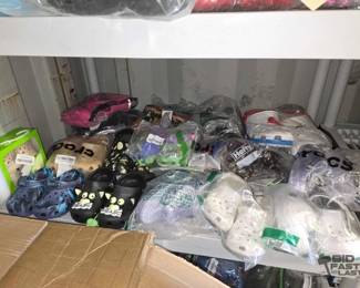 4504  New 17 Pair Of Shoes 