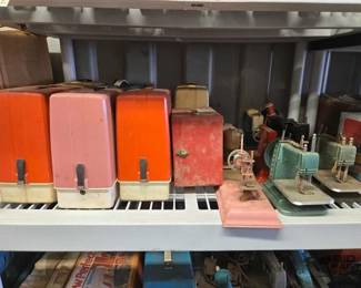7516  Sewing Machines 