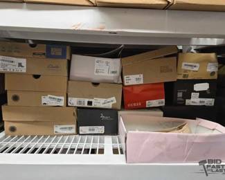 4544  New 13 Pairs Of Shoes 