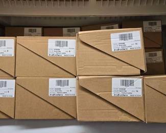 4542 New 19 Pairs Of Shoes