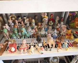 7538  Figurines 