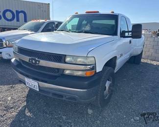 220  2001 Chevrolet Silverado 3500 Duramax 