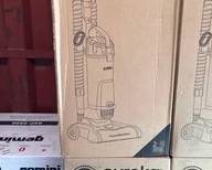 6602 New 4 Eureka PoweSpeed Vacuums