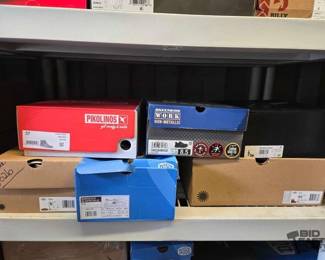 7026  NEW 6 Pairs Of Shoes 