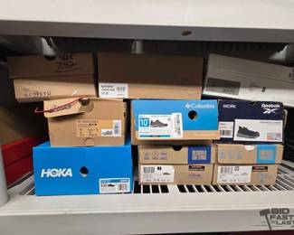 7082  NEW 9 Pairs Of Shoes 