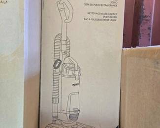 6608  New Vacuum 