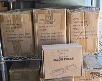 3540 3 Boxes of Grill Press Set