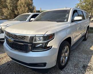 410  2016 Chevrolet Suburban 