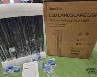 6536  New Led Landscape Light LeonLite 