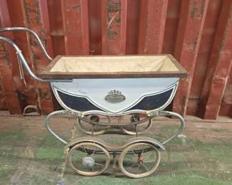 6068  Metal Doll Baby Carriage 