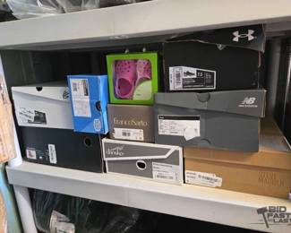 3508 New 9 Pairs Of Shoes