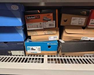 4532  New 10 Pairs Of Shoes 