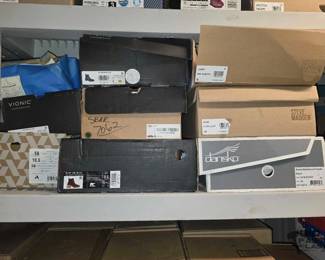 7062  New 9 Pairs Of Shoes 