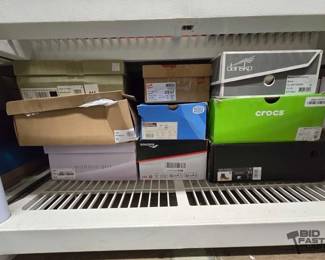 4538  New 9 Pairs Of Shoes 