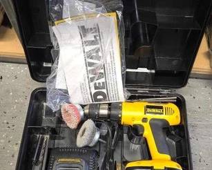 5152 DeWalt XR2 Cordless Drill