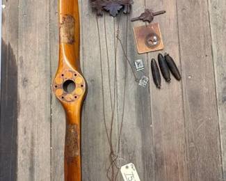 7522  Cuckoo Clock  Wooden Airplane Propeller 