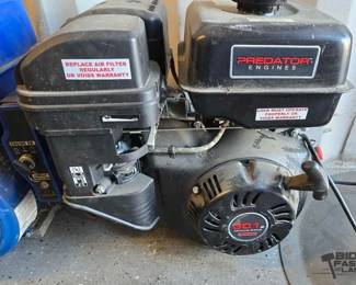 5196 Predator 301 CC Gasoline Engine