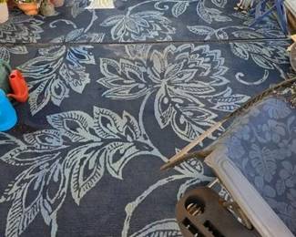 Large outdoor rugs