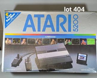 1983 Atari 5200 gaming system