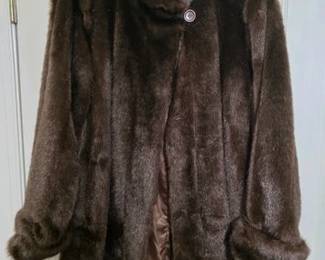 Dennis Basso faux fur