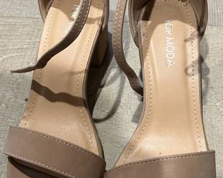 Ladie's Shoes