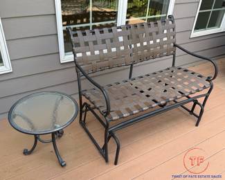 BROWN JORDAN Outdoor Glider