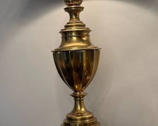STIFFEL Hollywood Regency Brass Lamp with Pineapple Finial 