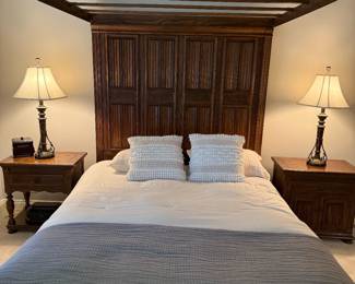 ETHAN ALLEN Royal Oak King Size Canopy Bed