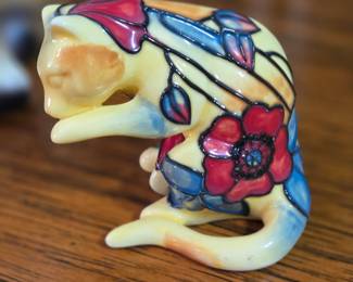 Old Tupton Ware ceramic cat