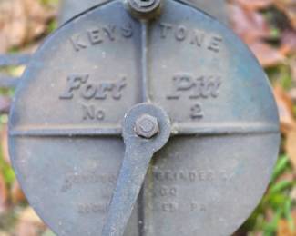 Cast Iron Keystone grinder 