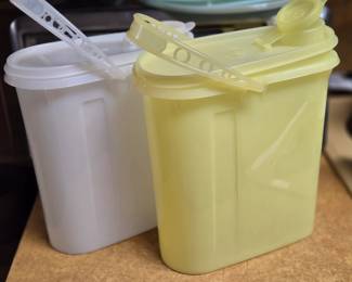 Tupperware 