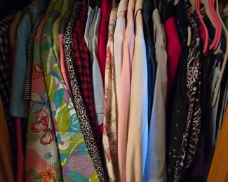Ladies clothes - many still with tags 