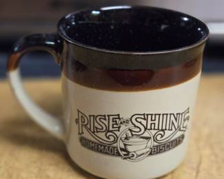 Hardee's mug 