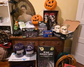 Halloween Decor
