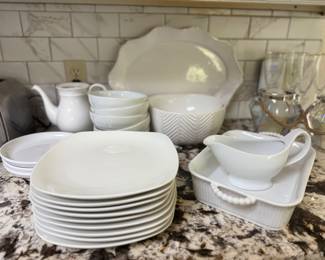 White Dishes, Serveware